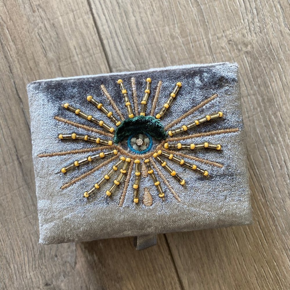 Small Velvet Jewlery case